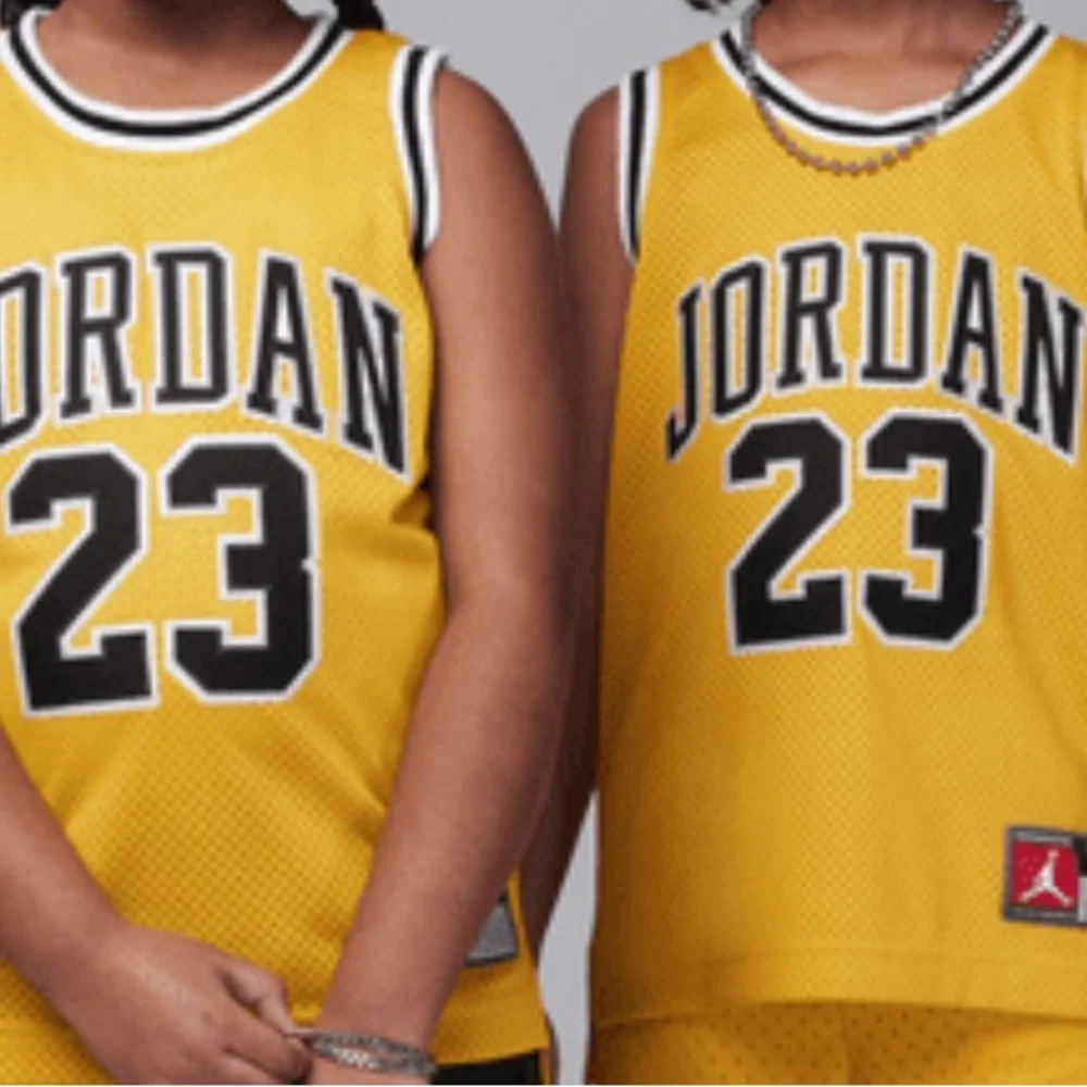 Jordan Yellow Basketball Jersey. Jordan 23 - Picture 4 of 7